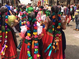 Parade - Mexiko - Sprachcaffe Reisen