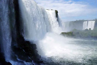 Iguazú - Wasserfälle