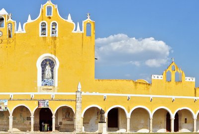 Izamal - Die gelbe Stadt
